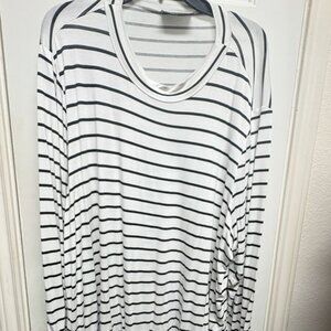 Lane Bryant White and Black Striped Plus Size 30/32W mock turtle neck